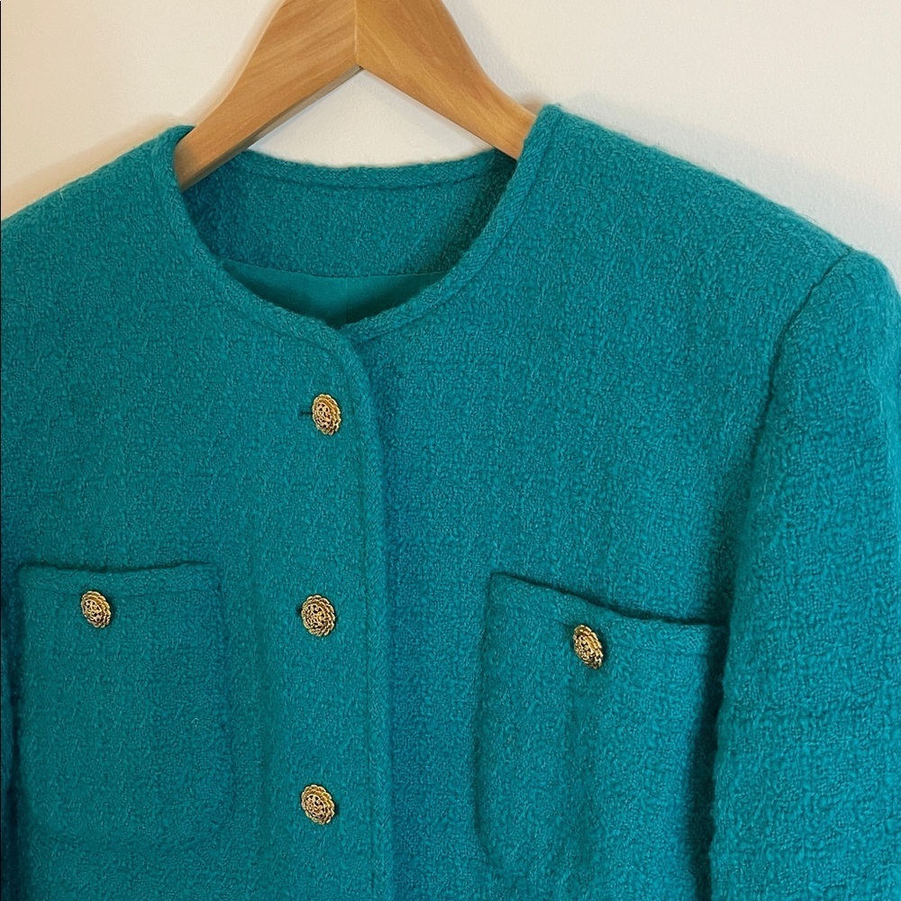 Vintage Eric Pang Teal Wool Bouclé Skirt Suit – Made in Hong Kong – Small - Picture 2 of 9